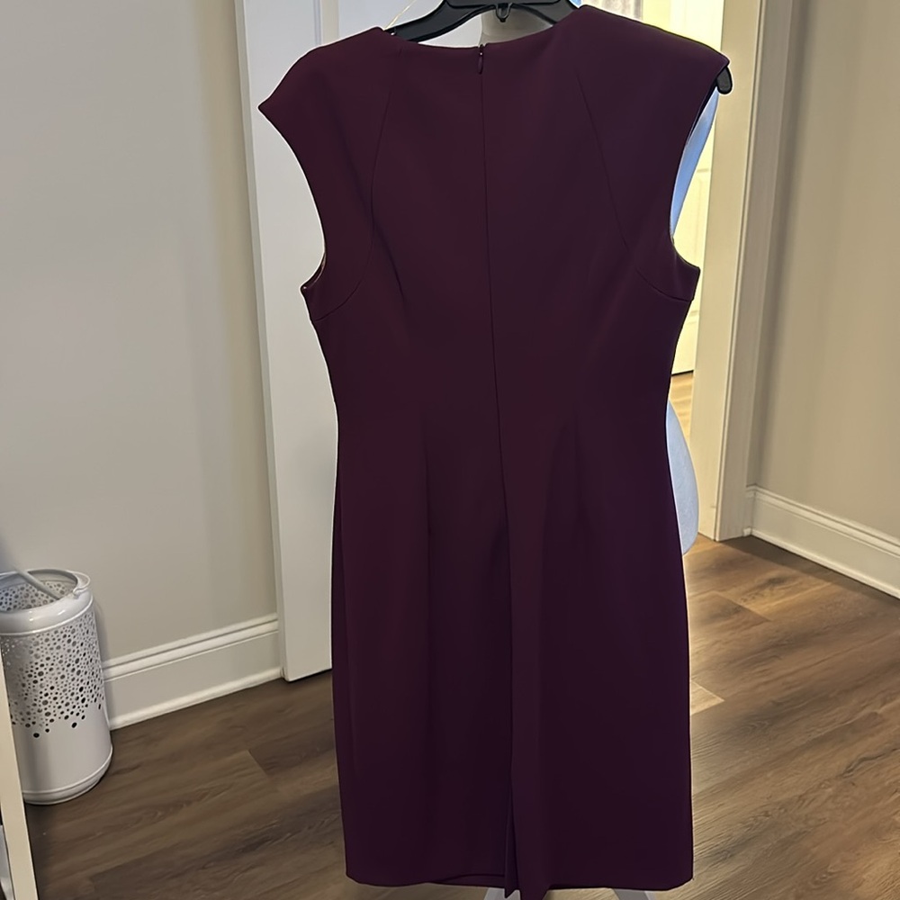 Connected apparel 8 maroon Sheath business dress. NWOT. - Picture 7 of 9